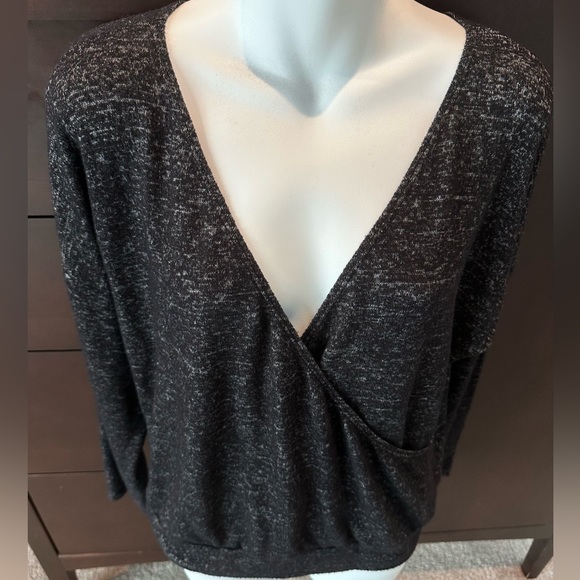 Socialite Tops - NWOT Socialite Faux Wrap Lightweight Sweater Top from Nordstrom Marled